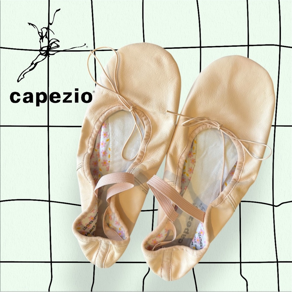 NWOT Capezio Ballerina Dance Shoes